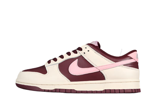 2023 Nike Dunk Low "Valentine's Day"